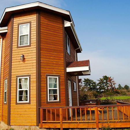Sweetsalt Villa ซอกวีโพ ภายนอก รูปภาพ